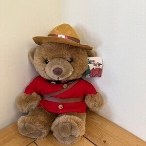 RCMP Country Teddy Bear Stuffed Toy Vintage Wild Wonders 9" Seated Plush w/ Hat